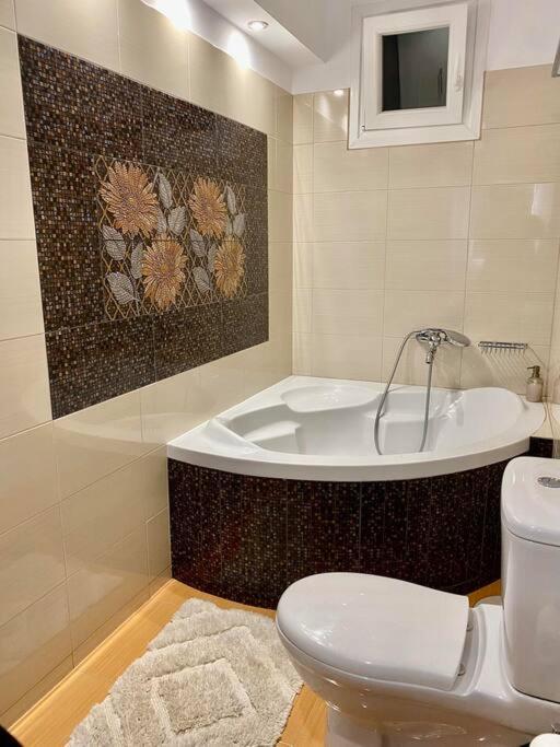Harmony By The Sea Apartment Chalkida Bagian luar foto